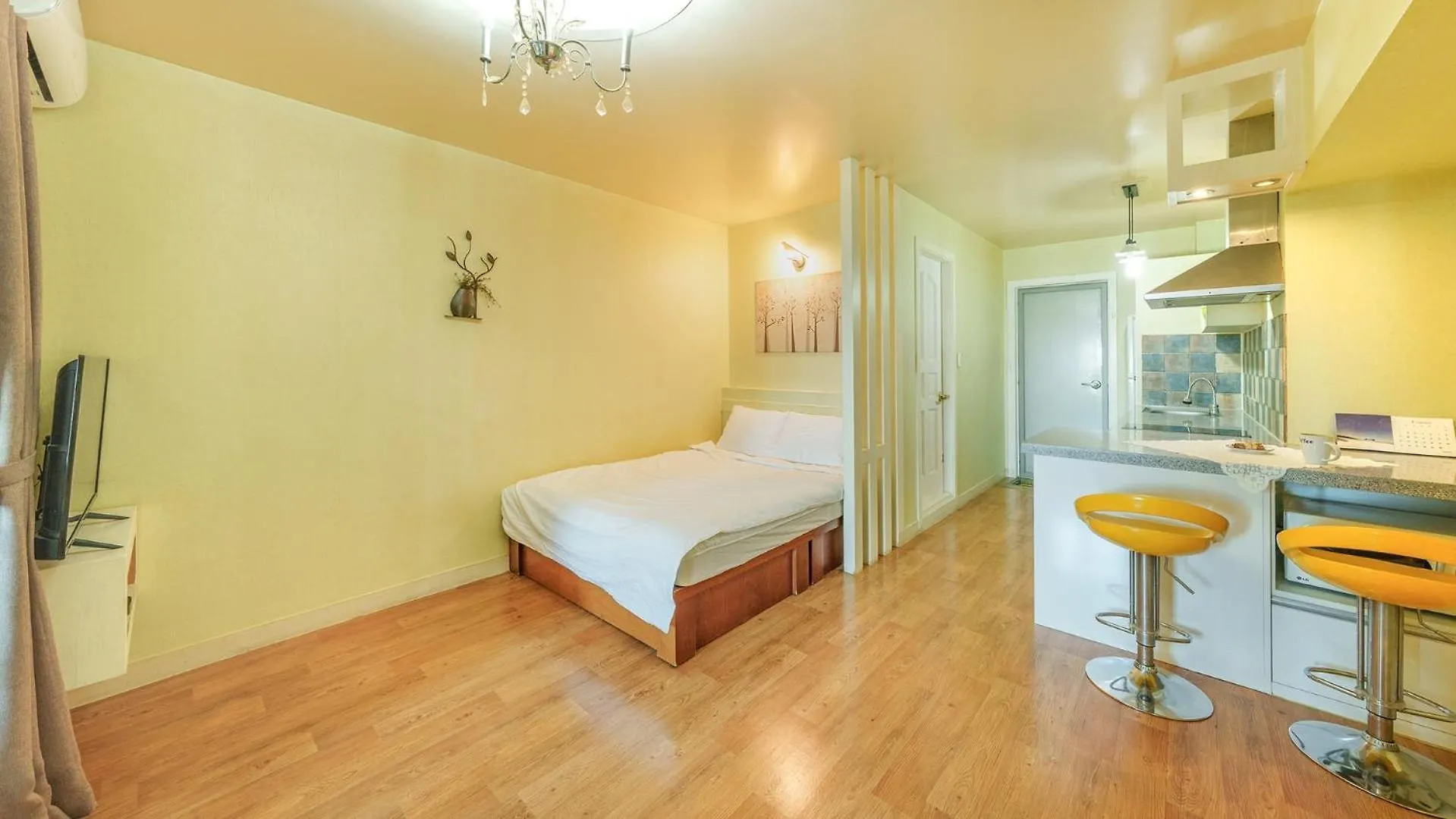 Ganghwado Dongmag Spa Pension Incheon