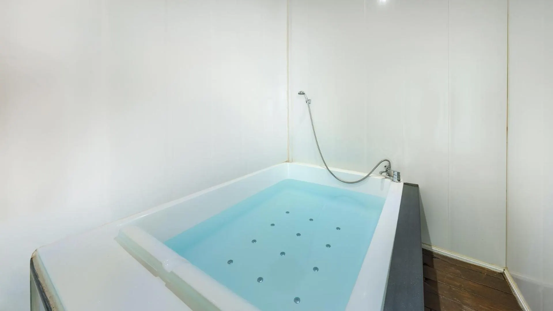 Ganghwado Dongmag Spa Pension Incheon Rumah liburan