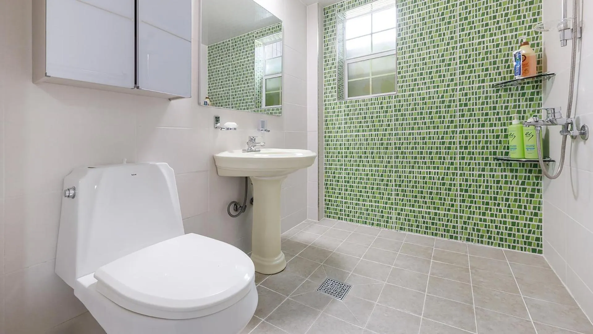 Rumah liburan Ganghwado Dongmag Spa Pension Incheon